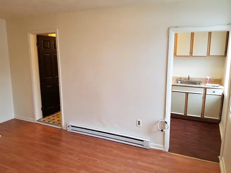 302 E Main St #A — Photo 10