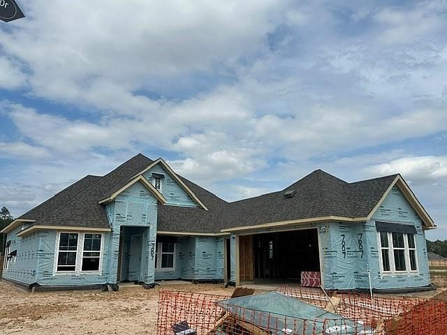 1st image of 7007 Putter Point Dr