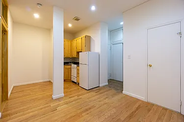 Rented by City Connections Realty