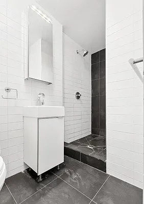 Rented by Vertical Real Estate LLC | media 18