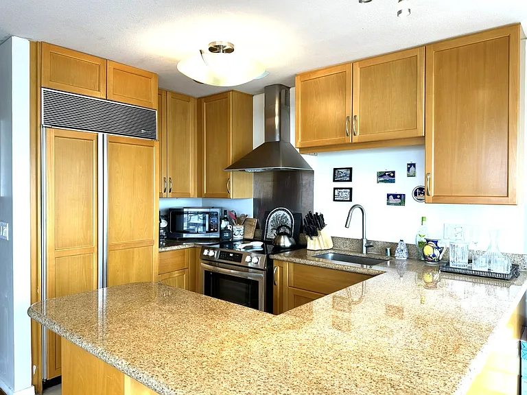 1296 Kapiolani Blvd #3303 — Photo 6