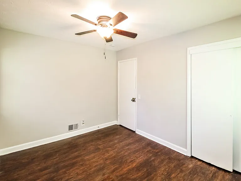 627 Grayson Pkwy — Photo 22