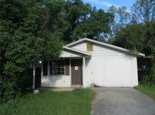 5811 17th St, Zephyrhills, FL 33542