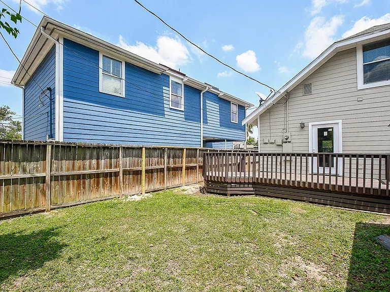 1307 Walton St — Photo 30