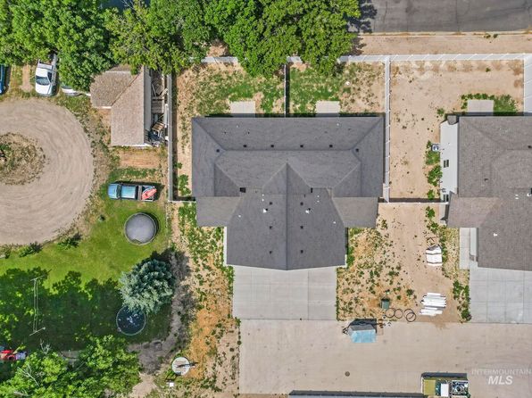 171 & 175 Woody Ave, Jerome, ID 83338