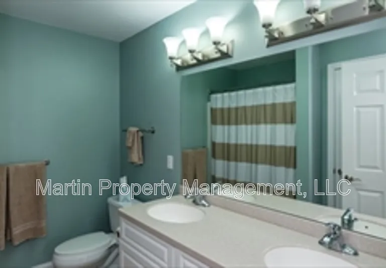 410 Salem St #811 — Photo 9