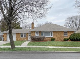3785 N 97th Pl, Milwaukee, WI 53222