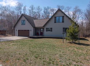 18800 Meadow Lark Rd, Thompsonville, MI 49683