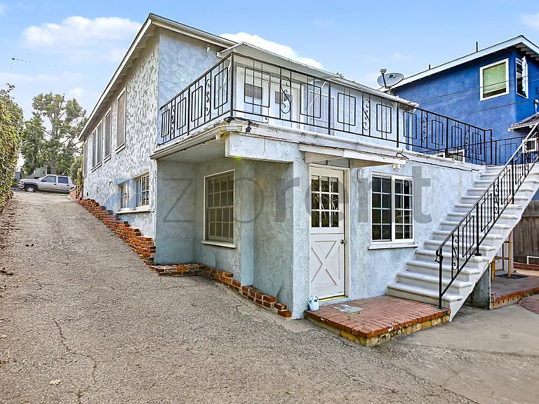 2504 Palm Ave — Photo 24