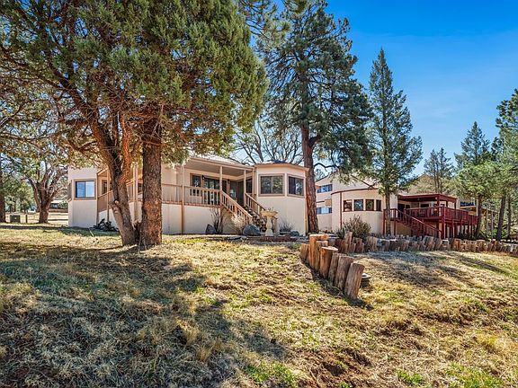 2nd image of 104 Bogie Ln