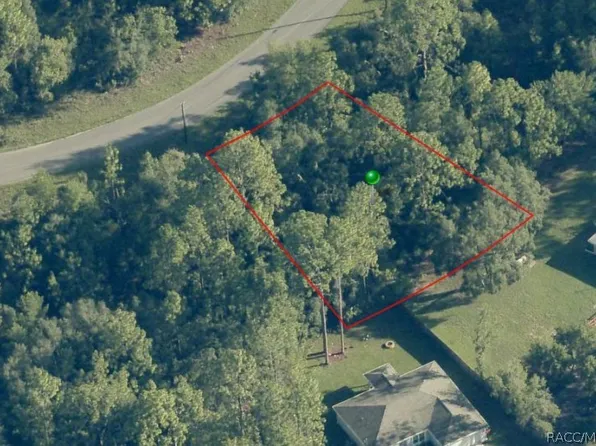 7649 N Keystone Dr, Dunnellon, FL 34433