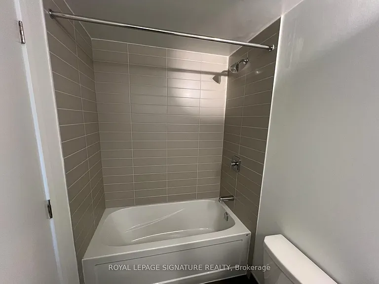 3100 Keele St #629 — Photo 11
