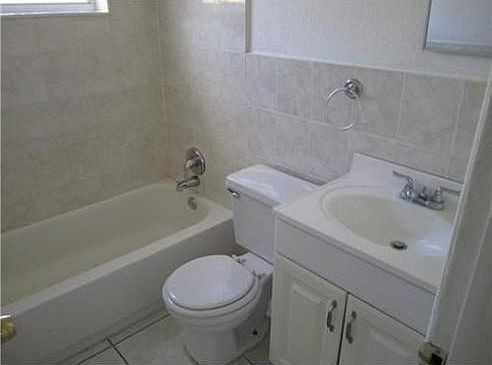 2nd image of 2217 NW 8th St APT 4