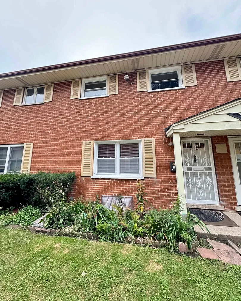 3 bed, 1.5 bath, 1500 sqft, $2,650 — Photo 1