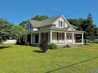 606 Coleman Ave, Athens, AL 35611