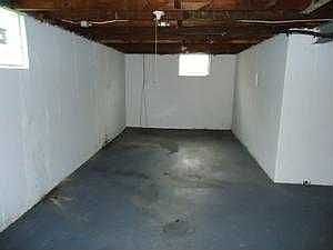 2nd image of 1087 Loiska Ln