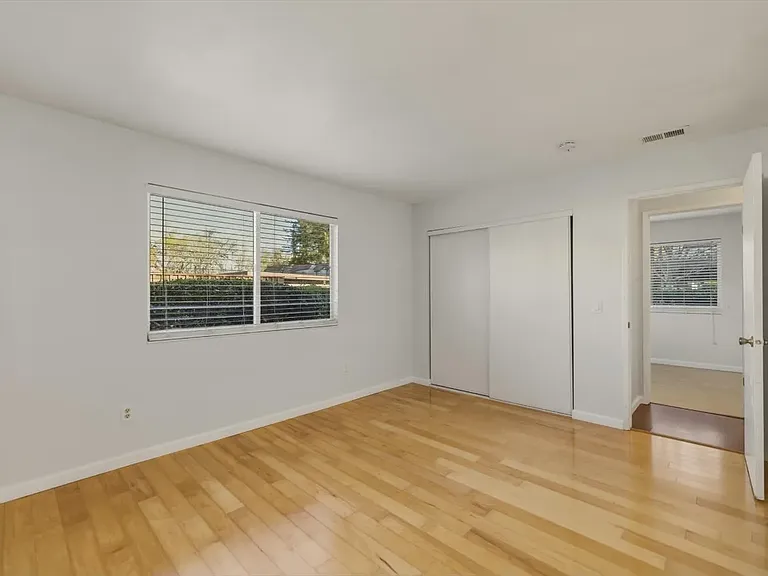 1741 Las Raposas Ct — Photo 7