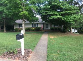 200 Wilcrest Dr, Matthews, NC 28105