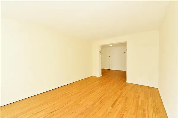 Sold by William Raveis Real Estate | media 4