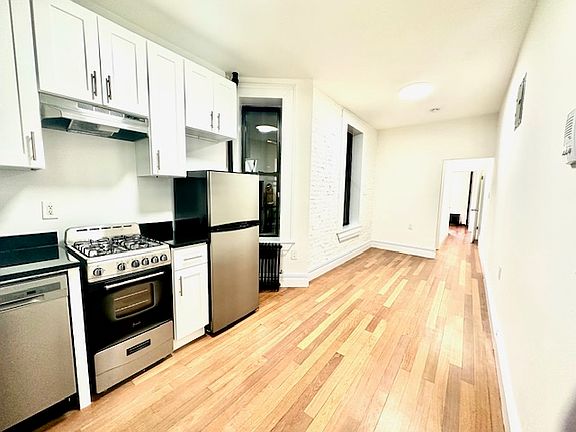 4th image of 142 W 109th St APT 3R