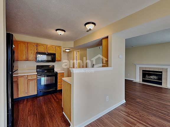 4th image of 10619 Northern Dancer Dr
