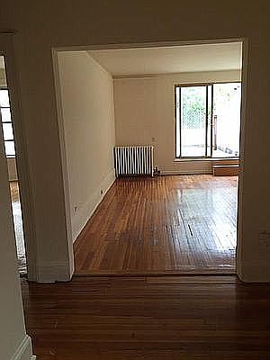 3rd image of 325 W 108th St #5