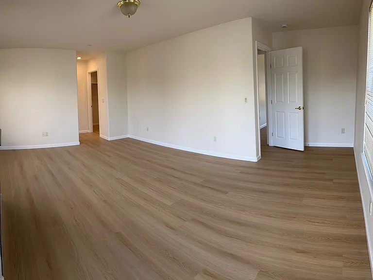 472 Bryan Ave — Photo 29