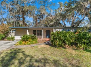 412 Berwick Ave, Temple Terrace, FL 33617