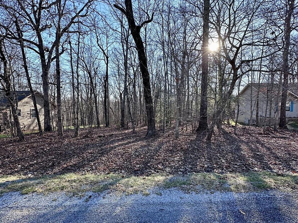 1st image of 209 Overlook Ln
