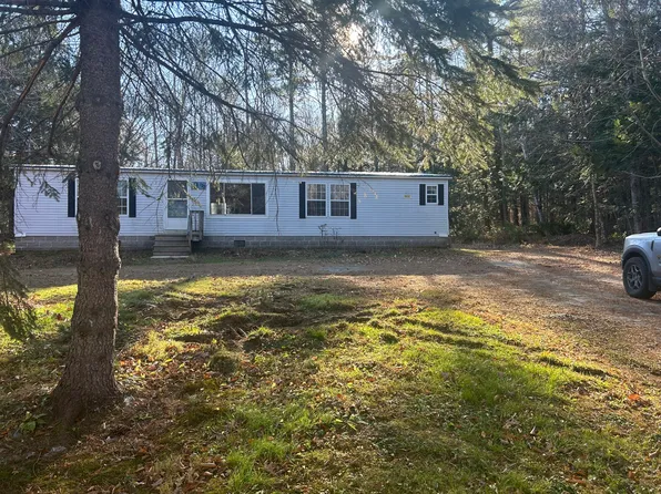 127 Village View Street, Wilton, ME 04294