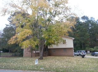 1138 Sunny Dell Ln, Hueytown, AL 35023