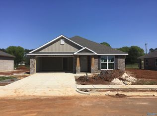 3213 Chestnut Ct SE, Decatur, AL 35603