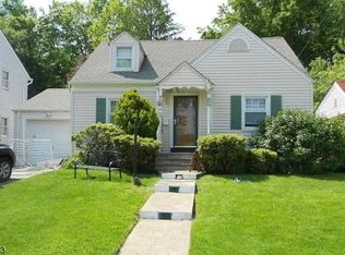 131 Beverly Hill Rd, Clifton, NJ 07012