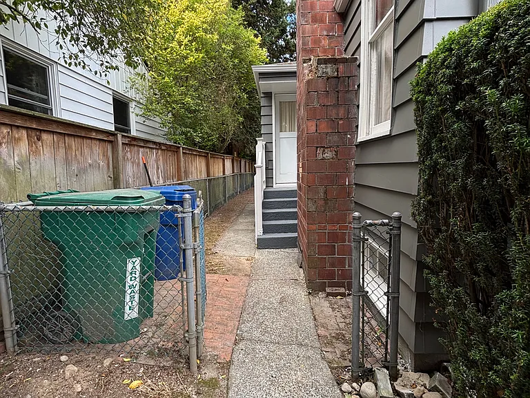 9521 12th Ave NW #1 — Photo 29