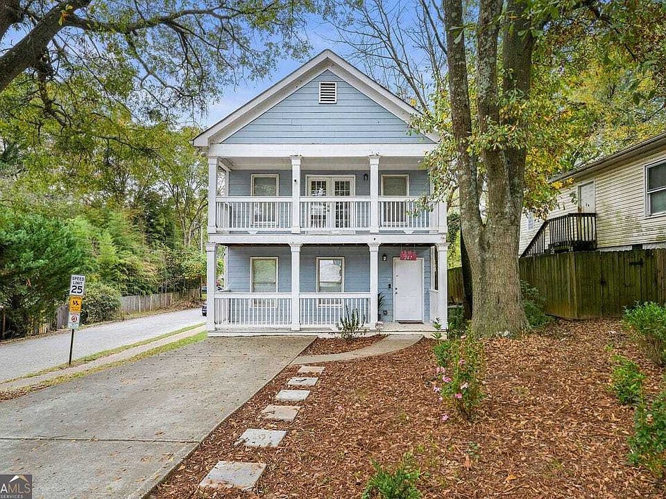 1st image of 247 Farrington Ave SE