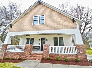 200 Seldon Dr, Charlotte, NC 28216