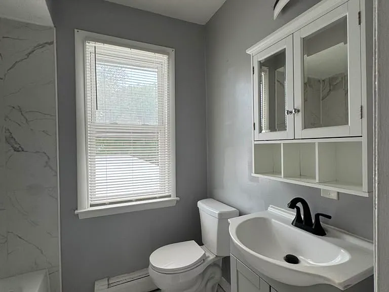910 Dixwell Ave #2RR — Photo 6