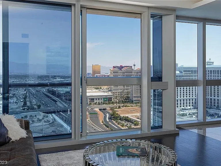 4471 Dean Martin Dr #3508 — Photo 1
