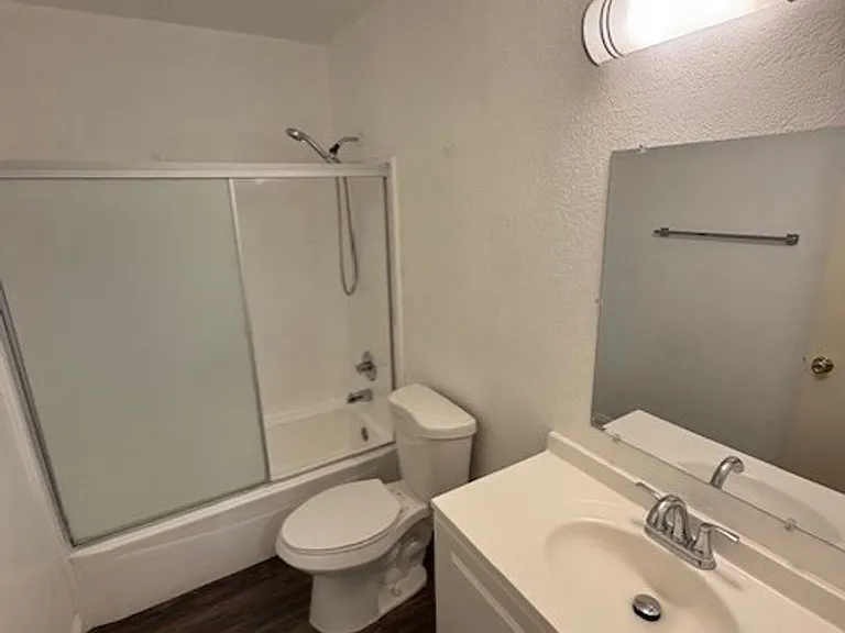 CEDAR 9421 — Photo 22