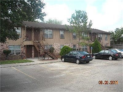2nd image of 611 Alma James St