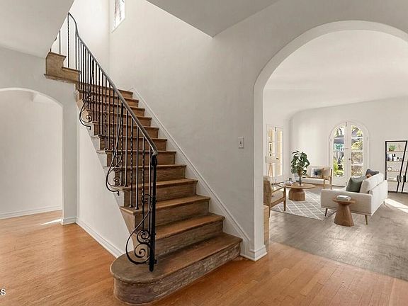 2nd image of 940 Cornell Rd