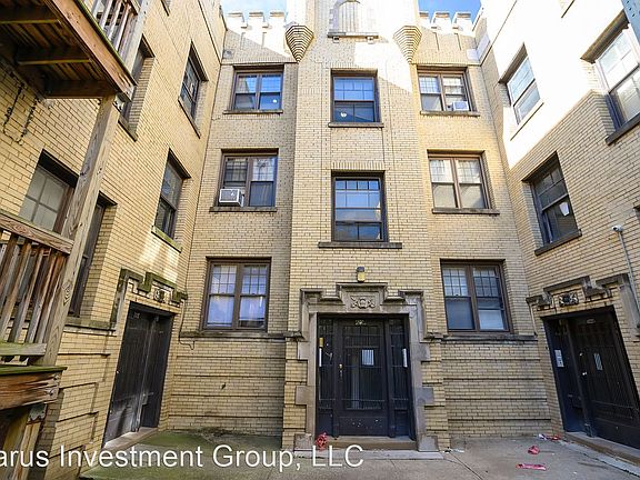 2nd image of 4234 S Michigan Ave #3S