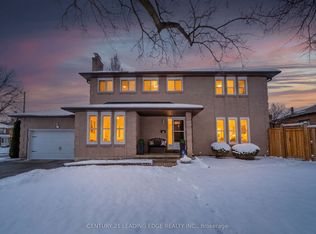 2 Bryant Rd, Markham, ON L3P5Y3