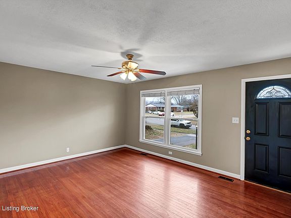 5th image of 3119 Vogue Ave
