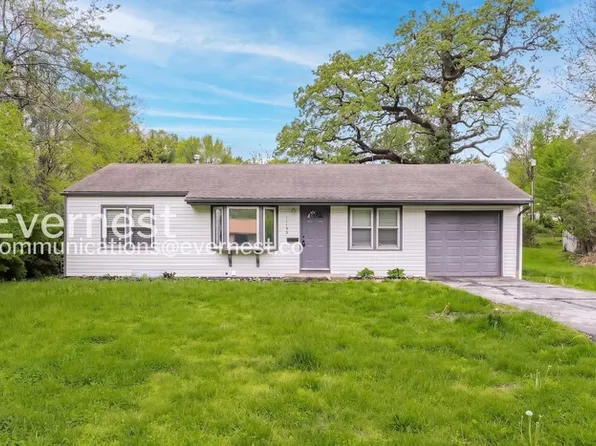 11709 E 30th St S, Independence, MO 64052