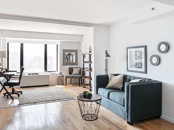 2nd image of 189 Avenue C APT 4E