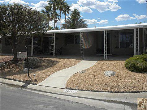 Front Patio with Mountain Views