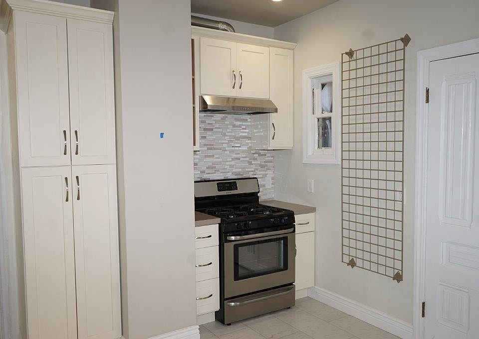 1st image of 134 Henry St