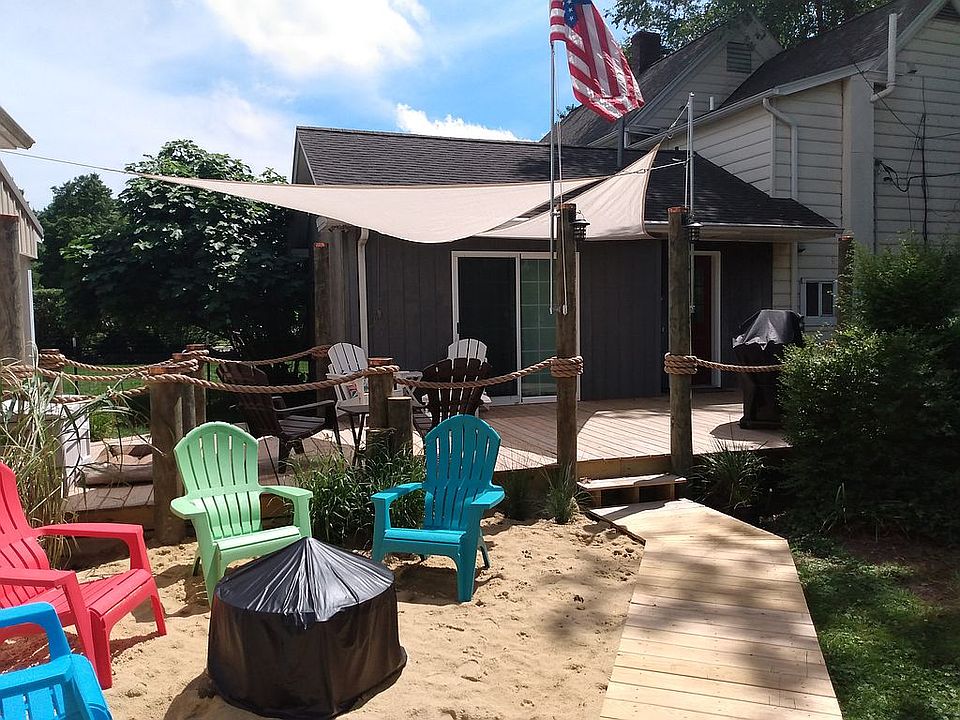 2nd image of 101 Idlewild Ave