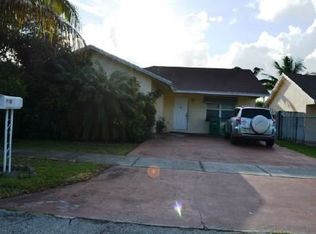 16969 SW 94th Ct, Palmetto Bay, FL 33157